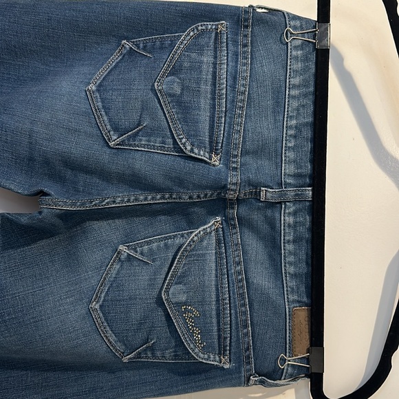 Guess Jeans - Picture 5 of 7